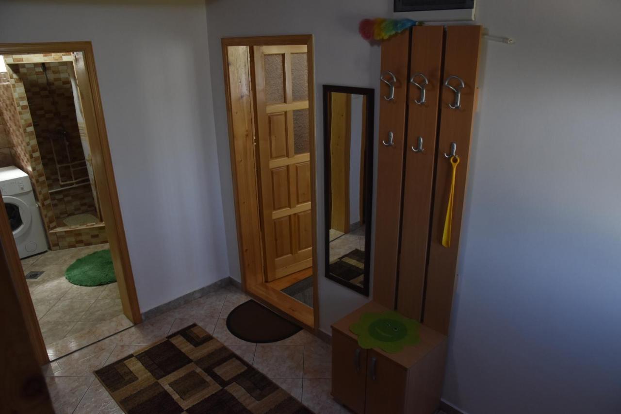 Apartment Vuk Жабляк Экстерьер фото